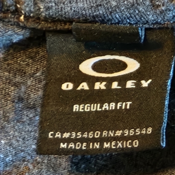 Oakley Tee Short Sleeve Size XL - Picture 5 of 11